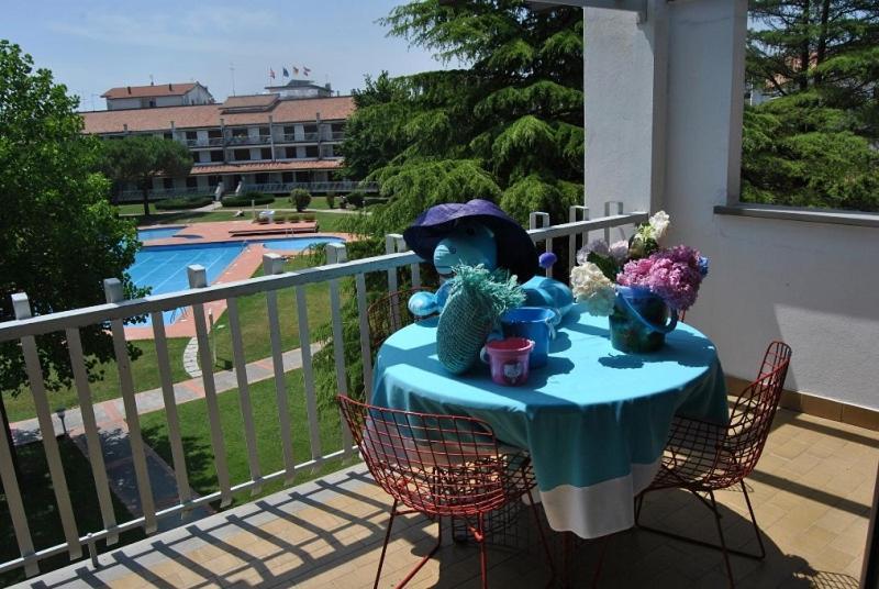 Residence Selenis Bilocale Vista Piscina - Agenzia Cocal Caorle Exterior foto